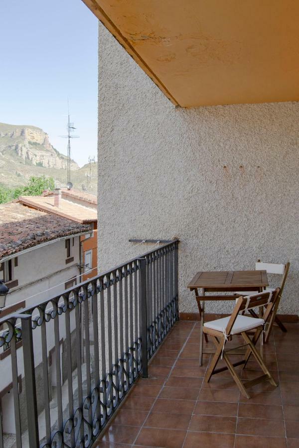 Tres Puentes Anguiano Apartamentos&Habitaciones Exterior foto